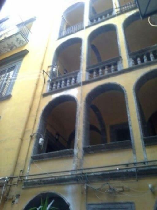 Appartamenti San Gregorio Armeno Napoli Bagian luar foto